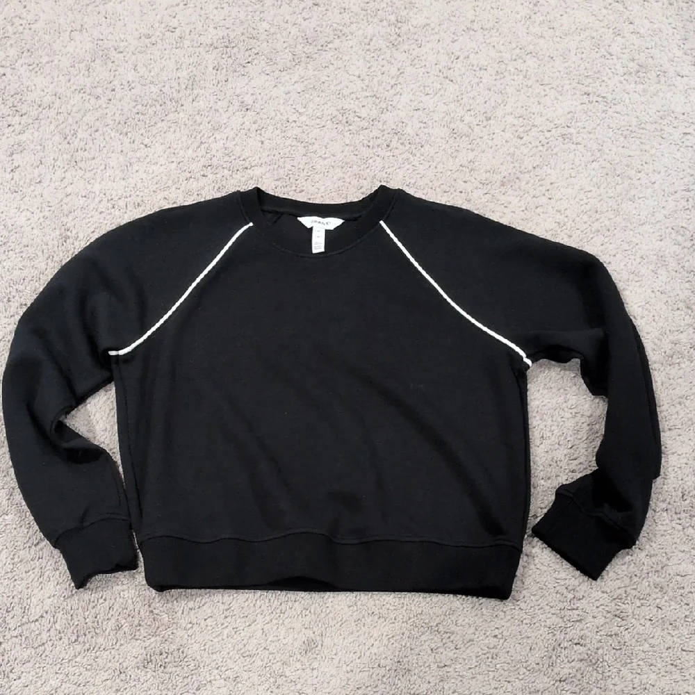 SPANX Airpique Black Sweatshirt with White Trim - Picture 1 of 7